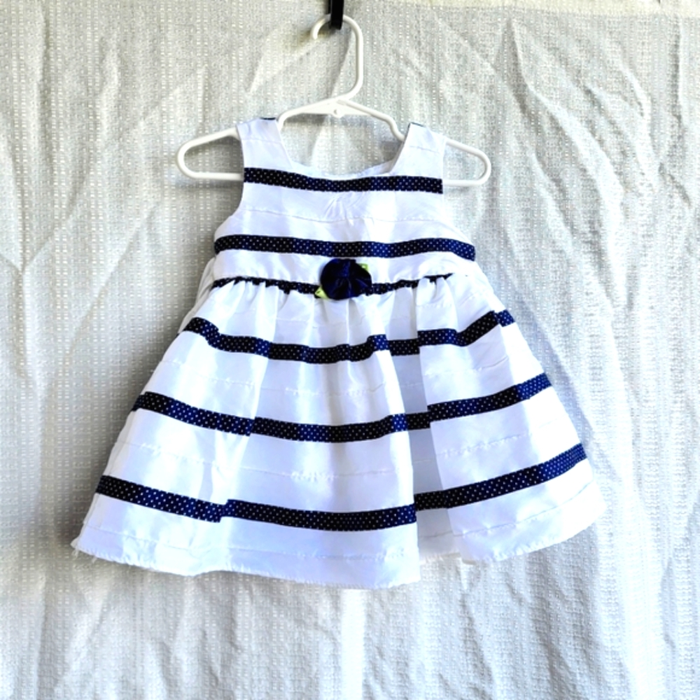 NWOT WHITE & NAVY STRIPPED "I'M PRETTY" DRESS BY YOUNGLAND ~ SIZE 6-12 MTHS